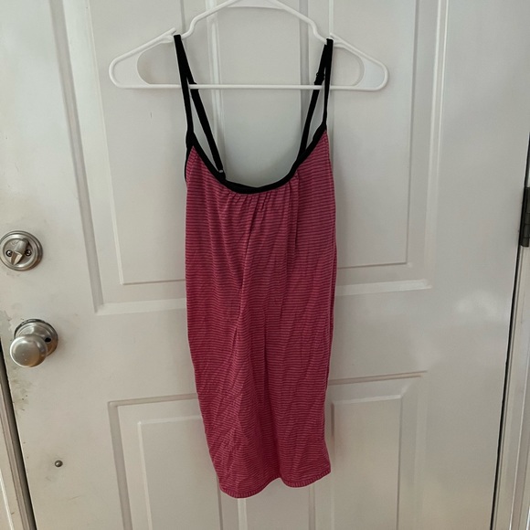 Women’s Calia Tank-Size L - Picture 3 of 3